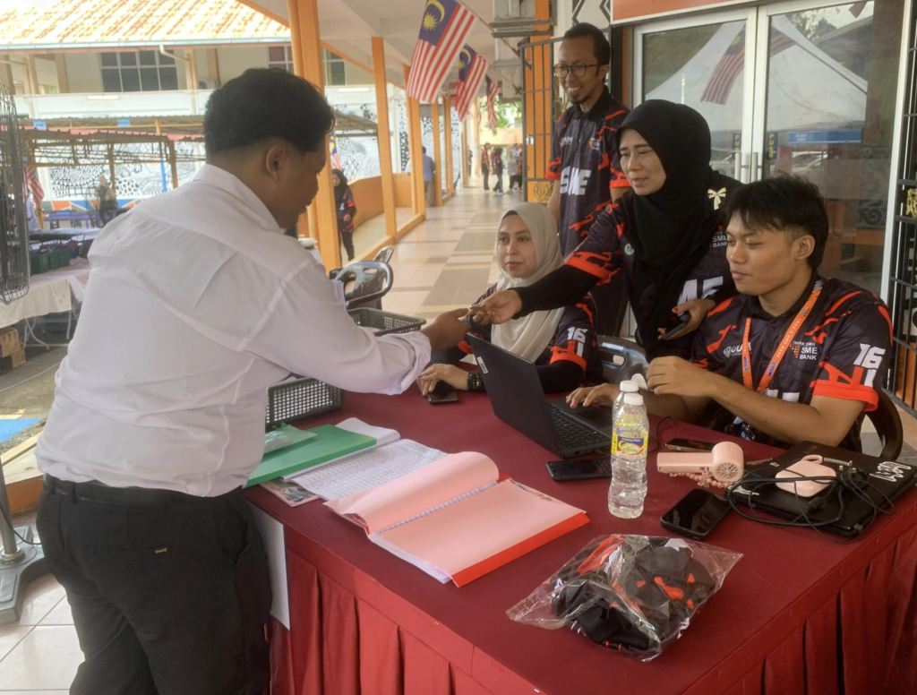 anak yatim piatu